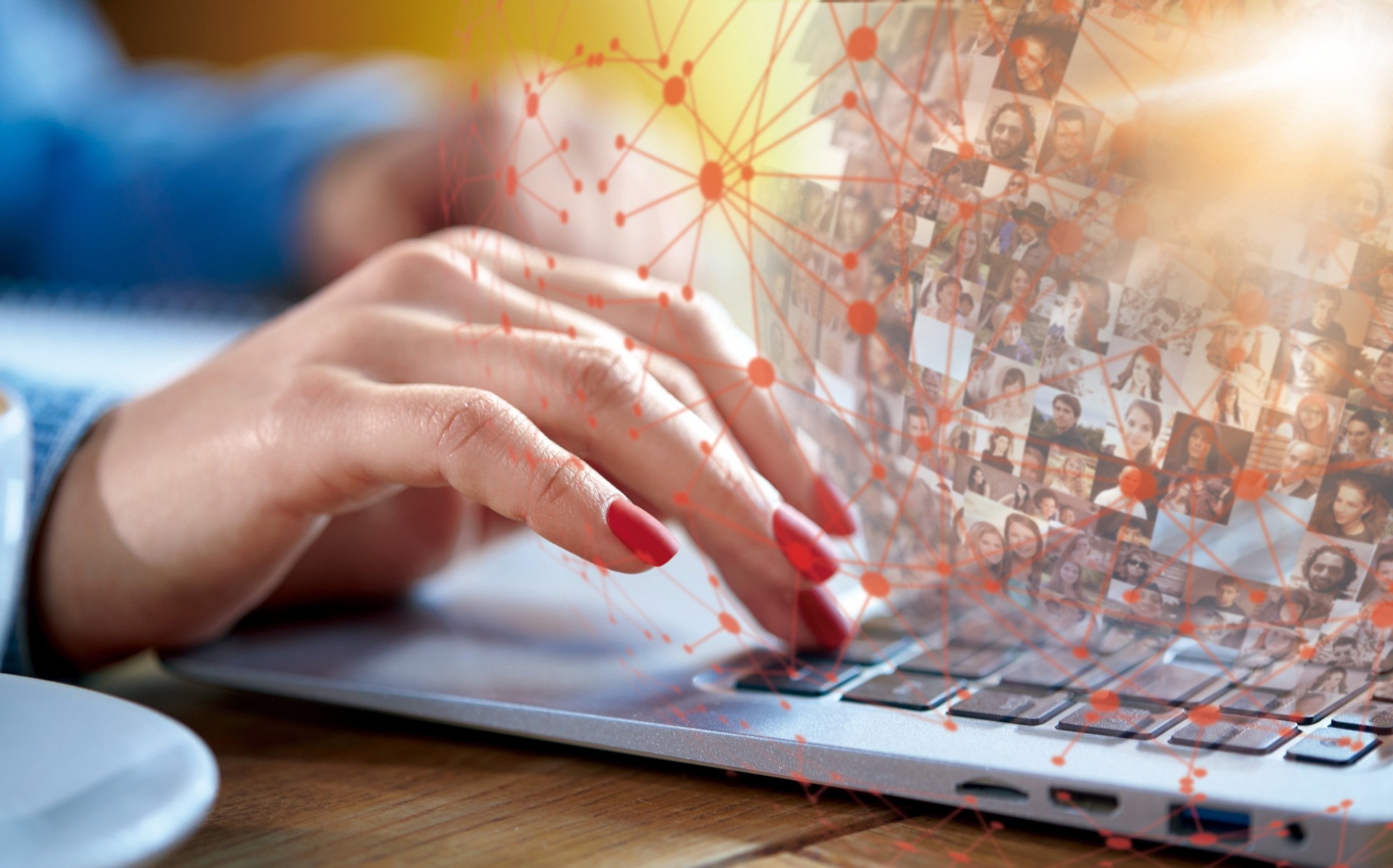 computer analyst pixabay 6492859 1920